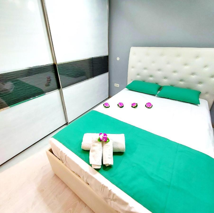 Elegant 3 Bedrooms, Wifi Free Адехе Екстериор снимка